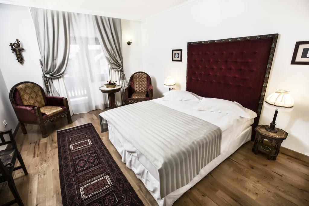 Casa Din Bran - Inn Center Экстерьер фото