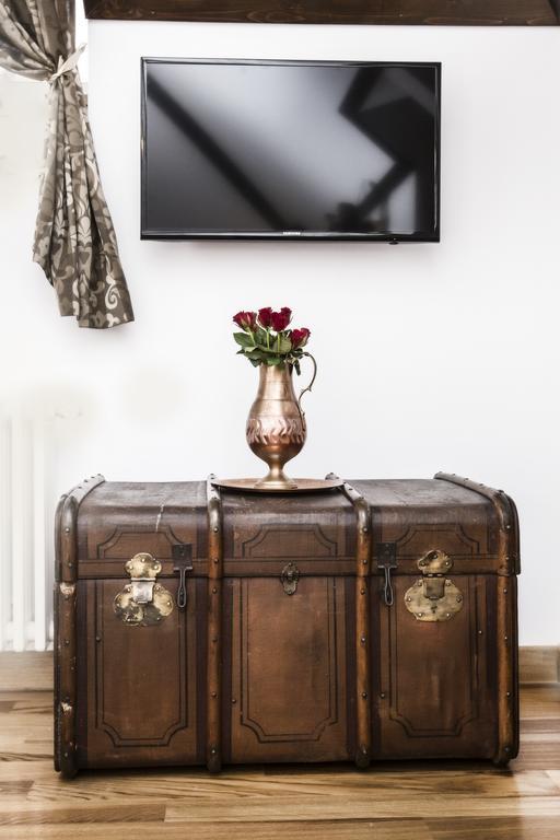 Casa Din Bran - Inn Center Экстерьер фото